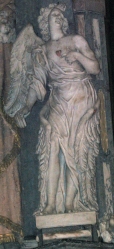 angel ob Ksaverjevem oltarju